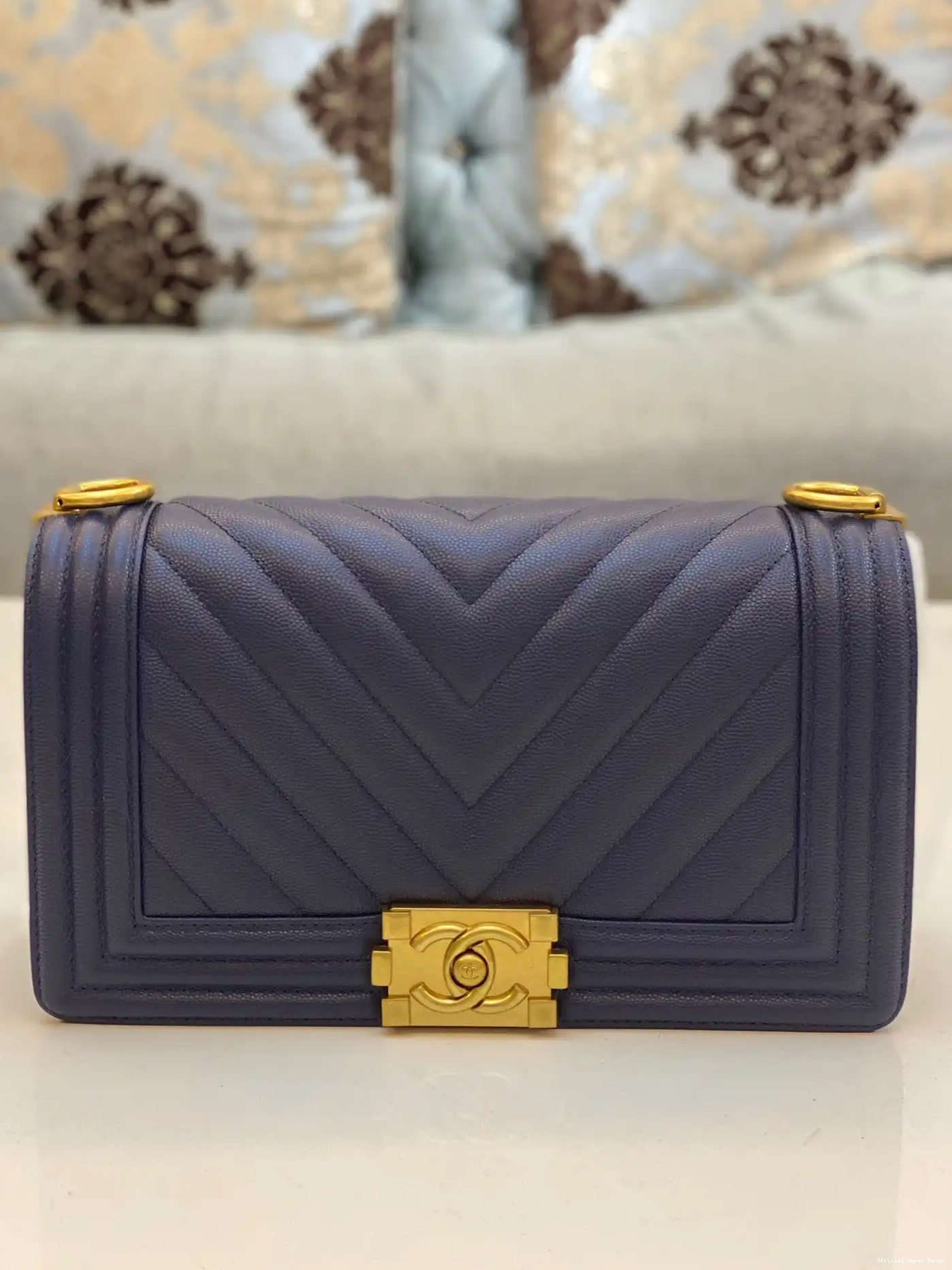 HyperPeter BAG 25CM BOY CHANEL 0519